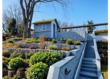 Terrasse EFH Gro�z�giges Hofanwesen mit Einfamilienhaus, historischem Bestand, Scheunen und Entwicklungspotenzial
