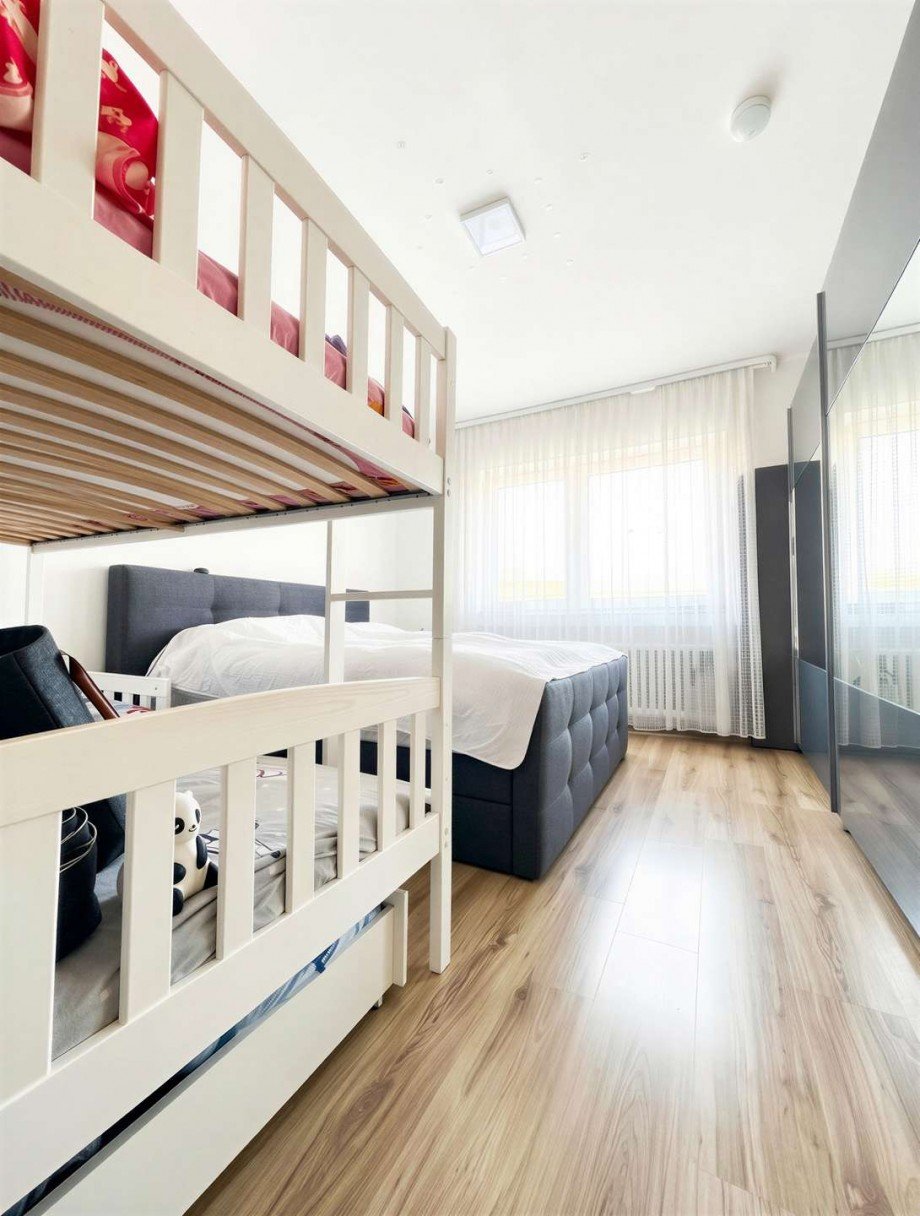 Schlafzimmer Wohnung Wiesbaden