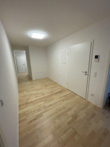 Eingangsbereich  Modernes Wohnen in der City - Gro�z�gige 3ZKB-Wohnung mit Balkon und Tiefgarage zu vermieten! 