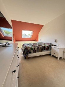 Schlafzimmer *Reserviert* Lichtdurchflutete Maisonette-Wohnung in attraktiver Hanglage von Bad Schwalbach