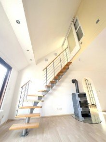 Maisonette  Wohntraum auf zwei Etragen mit Kamin, Dachterrasse und Garage - Ihr neues Zuhause 