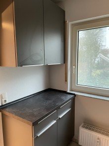 Ku5 Sonnige 4-Zimmer-EG-Wohnung mit Balkon und Garten in S�dost