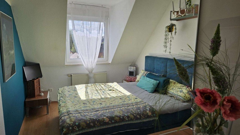 Schlafzimmer 1 Dachgeschosswohnung Eschborn