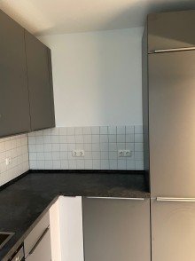 Ku4 Sonnige 4-Zimmer-EG-Wohnung mit Balkon und Garten in S�dost