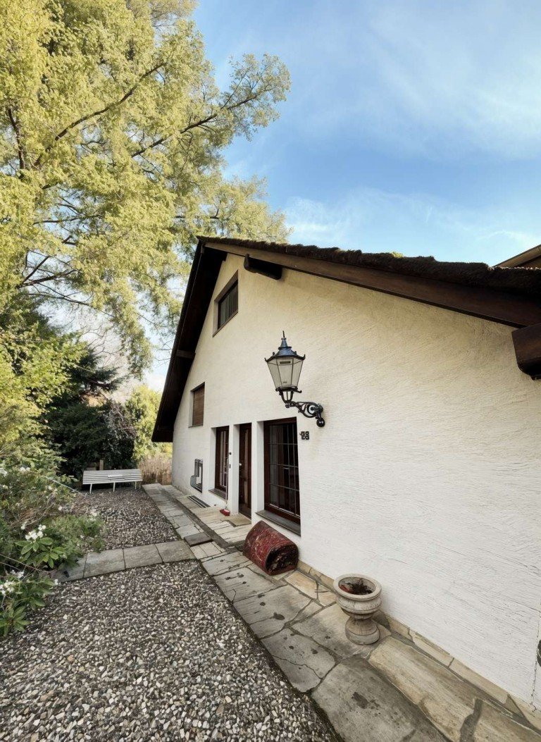 Au�enansicht Bad Schwalbach Einfamilienhaus Gro�z�giges Einfamilienhaus mit mediterranem Flair und Weitblick in Bad Schwalbach