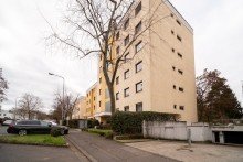 Au�enansicht Praktisch geschnittene Eigentumswohnung mit Tiefgarage, Einbauk�che und Balkon