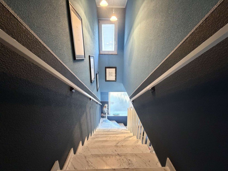 Treppenhaus Zweifamilienhaus Erbes-B�desheim