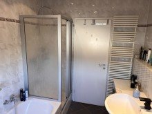 Badezimmer Wundersch�ne Maisonette-Wohnung zum verlieben!