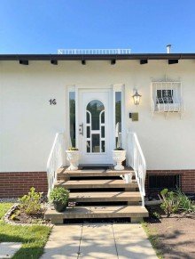 Au�enansicht Charmanter Winkelbungalow mit Stil, Gartenidylle und viel Lebensqualit�t in Hofheim-Wallau