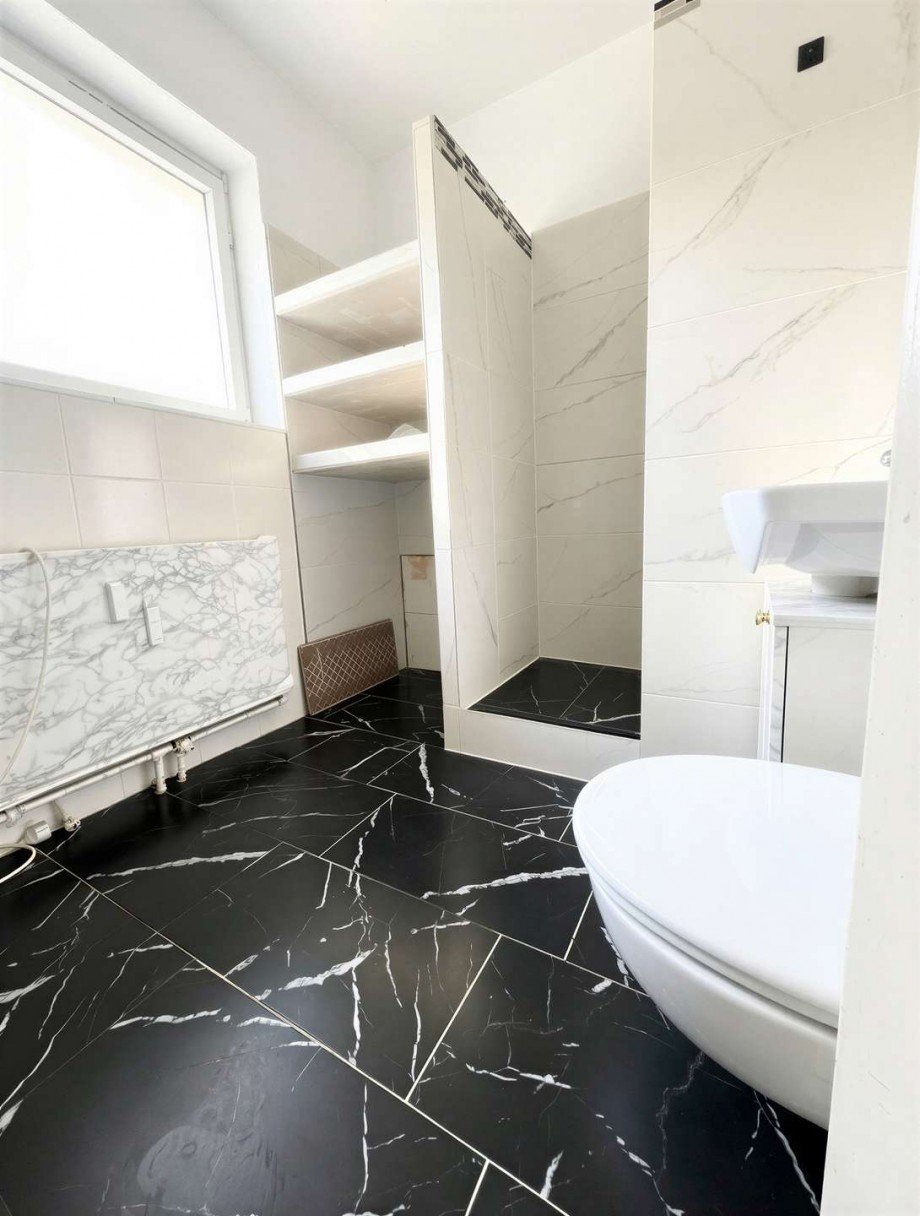 Badezimmer Etagenwohnung Frankfurt am Main