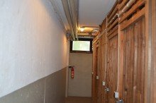 Keller 2,5 Zimmer Wohnung in gepflegtem Mehrfamilienhaus + Stellplatz