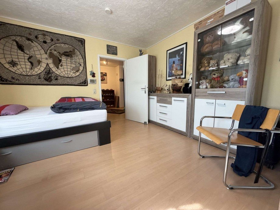 Schlafzimmer - EG Zweifamilienhaus Erbes-B�desheim