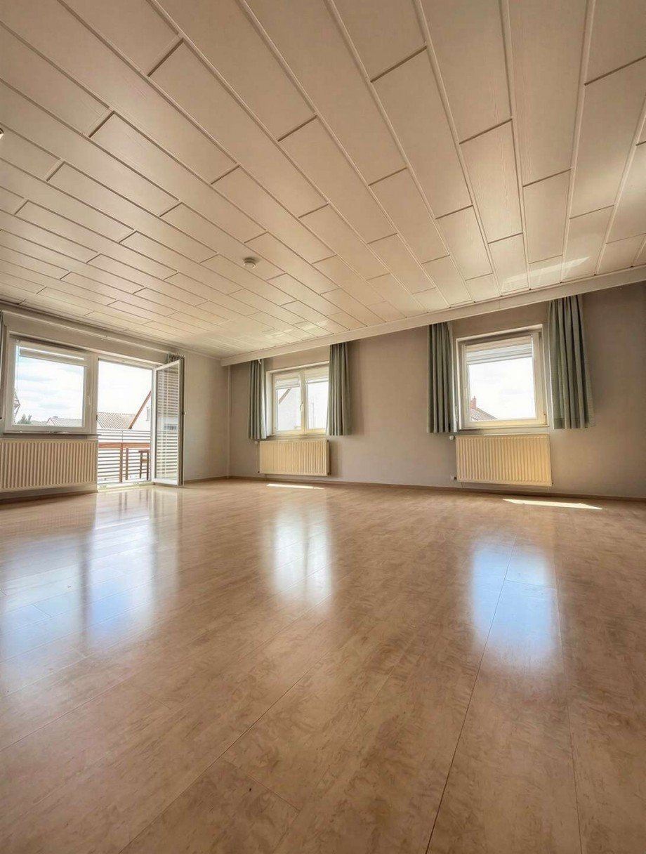 Wohnzimmer 1.OG Zweifamilienhaus R�sselsheim am Main