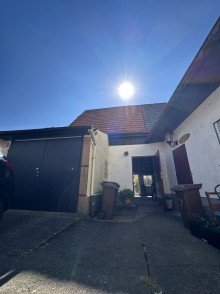 Au�enansicht  Sanierungsobjekt Doppelhaush�lfte mit Garten | Fantastischer Mainblick. 
