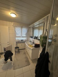  Nutzen Sie dieses solide Mehrfamilienhaus f�r langfristige Ertr�ge. Viel Potenzial! 