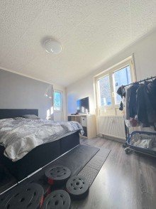 Schlafzimmer 1 Ger�umige 3Z-Erdgeschosswohnung zum Wohlf�hlen mit Terrasse und Tiefgaragenstellplatz