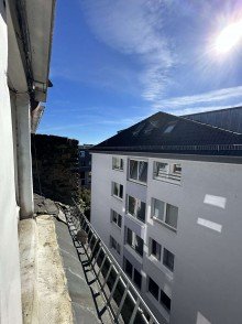 Ausblick K�che Sanierungsbed�rftiger Rohdiamant mit Skylineblick | 2ZKB + Dachgeschoss