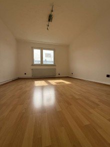 Zimmer 2 *Reserviert* Ihr neues Zuhause in Frankfurt H�chst - 2-Zimmer-Wohnung mit Platz f�r Ihre Ideen