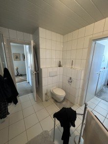   Nutzen Sie dieses solide Mehrfamilienhaus f�r langfristige Ertr�ge. Viel Potenzial! 