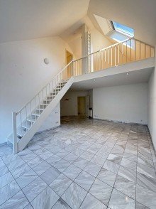 Wohnzimmer *Reserviert* Lichtdurchflutete Maisonette-Wohnung in attraktiver Hanglage von Bad Schwalbach