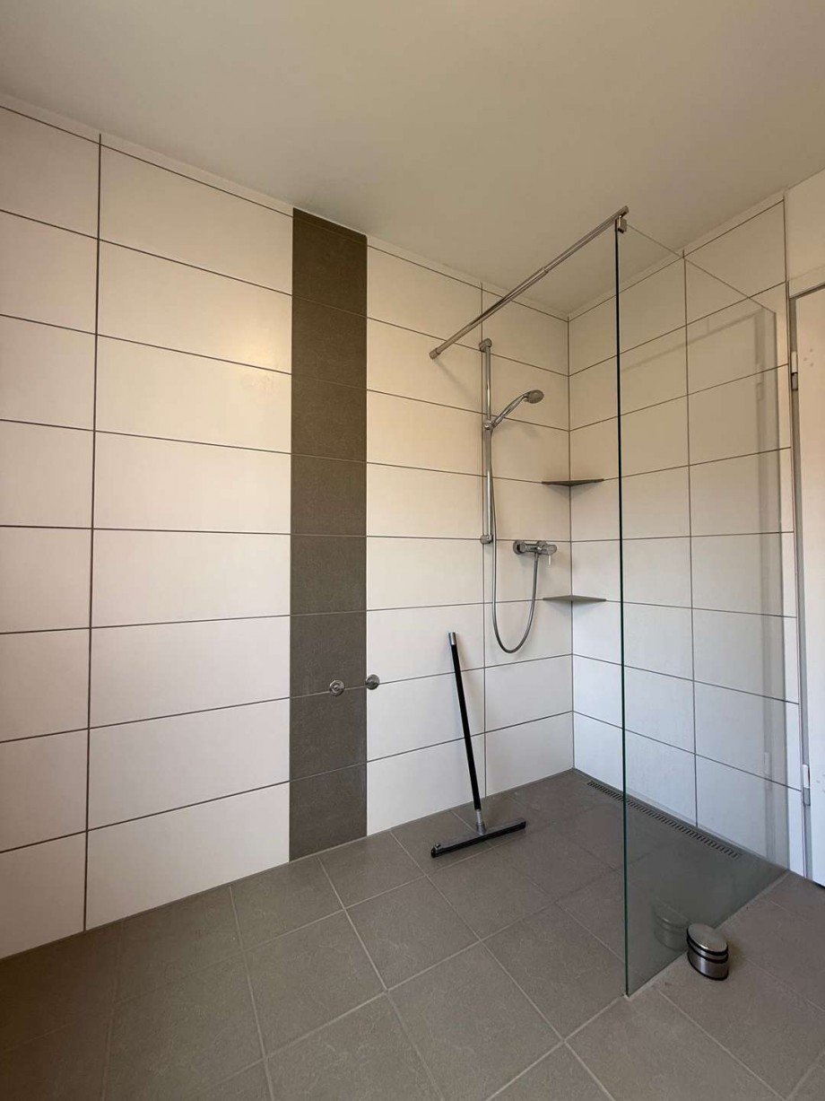 Badezimmer EG Zweifamilienhaus R�sselsheim am Main