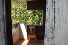 Loggia 2,5 Zimmer Wohnung in gepflegtem Mehrfamilienhaus + Stellplatz