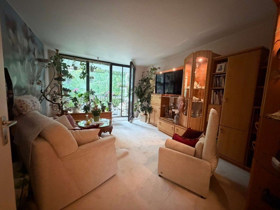 Wohnzimmer Etagenwohnung Mainz