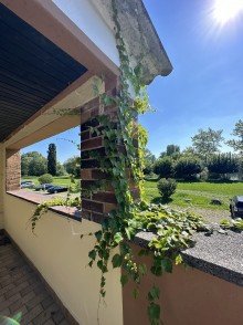 Garten  Sanierungsobjekt Doppelhaush�lfte mit Garten | Fantastischer Mainblick. 