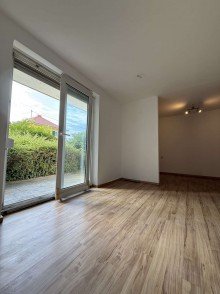 Wohnzimmer Charmante 1,5-Zimmer-Wohnung mit Rheinblick in Bingen-Bingerbr�ck