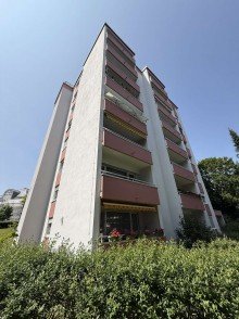 Au�enansicht Gem�tliche 2-Zimmer-Wohnung mit Stellplatz und Weitblick in Taunusstein